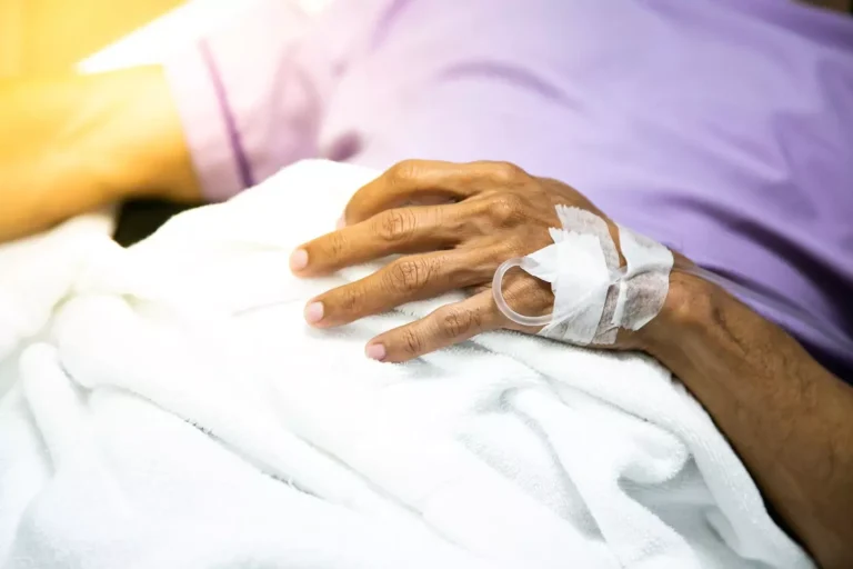 Can Bone Marrow Transplant Cure AML Leukemia? What Does Science Say?