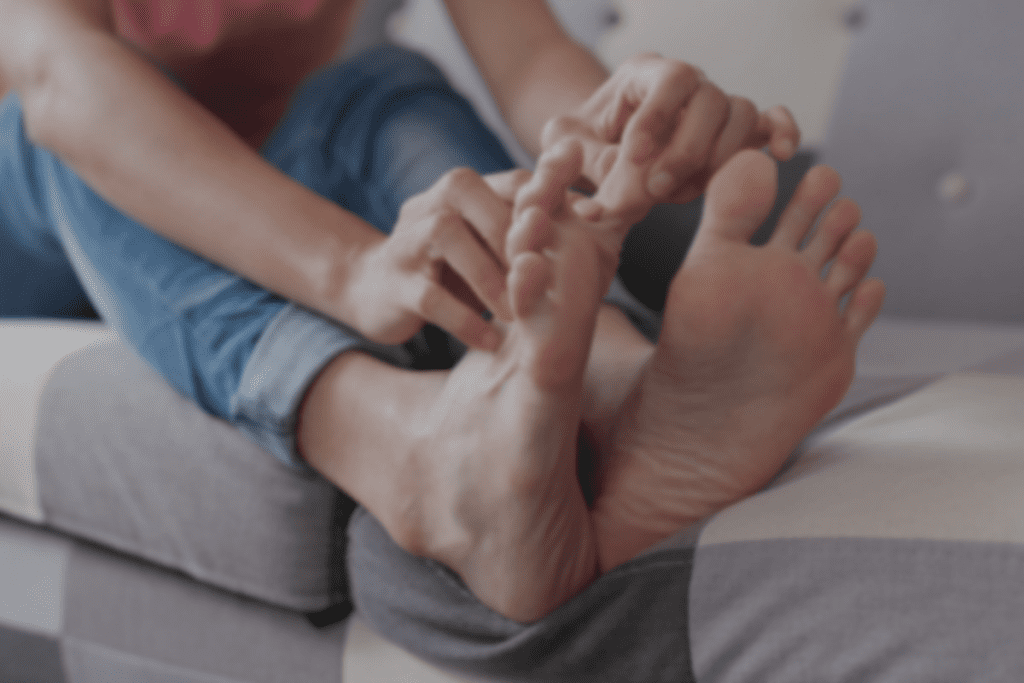 Diagnostic Technique: The Heel Jarring Test (Markle Sign)