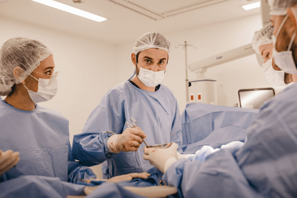 Essential Surgical Safety Checklist: Who Uses It?
