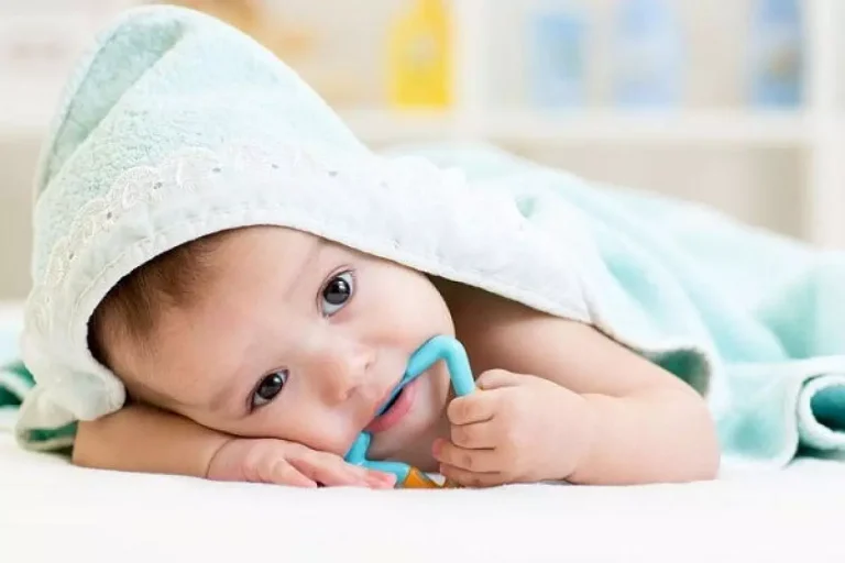 Teething Symptoms: Can It Cause a Fever?