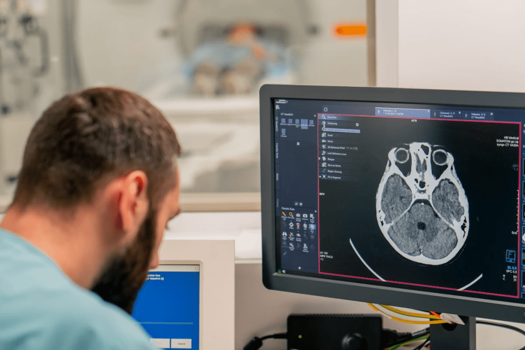Wet Read Radiology: 5 Things to Know About When the Radiologist Will Tell You Results 1 Wet Read Radiology: 5 Things to Know About When the Radiologist Will Tell You Results