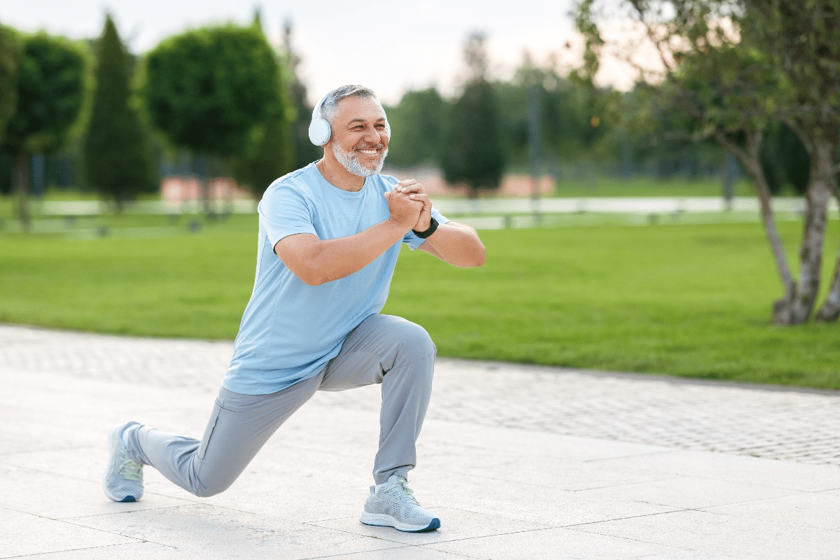 Man Trying to Reverse Aging: The Ultimate Guide 2 Man Trying to Reverse Aging: The Ultimate Guide