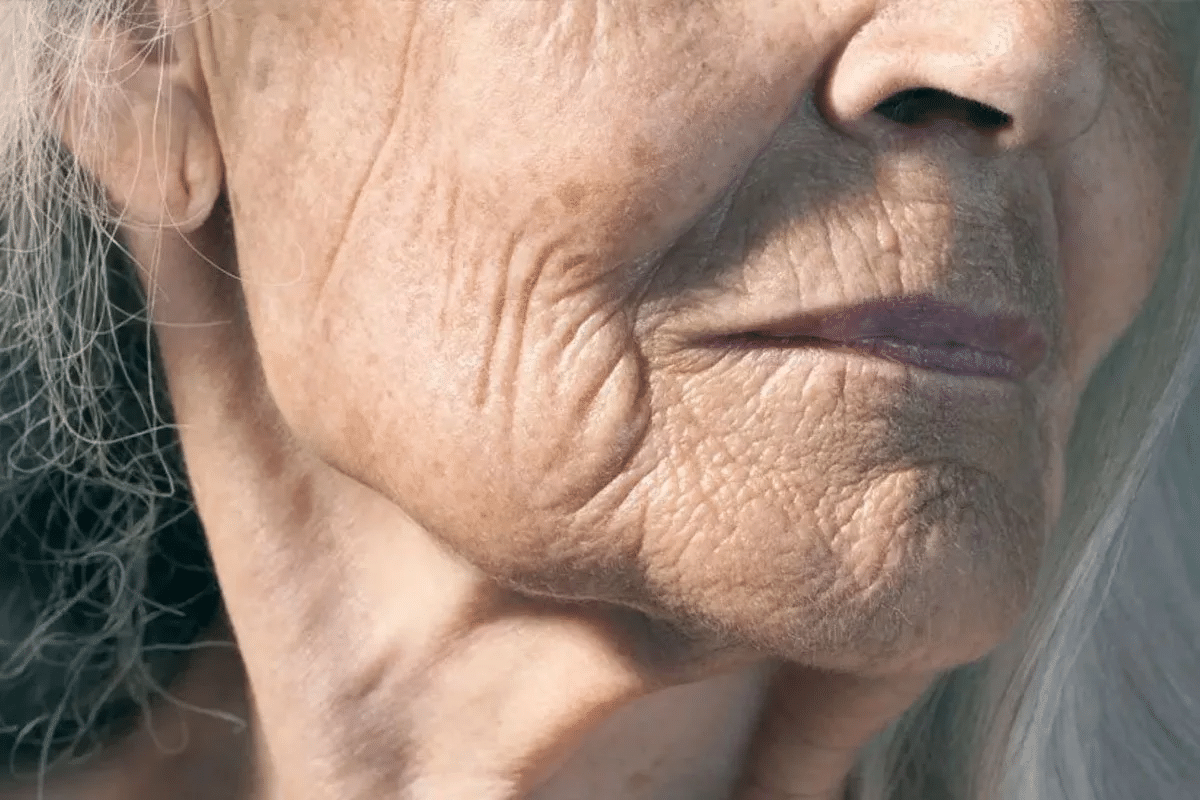 Guy Trying to Reverse Aging: 5 Crazy Methods 2 Guy Trying to Reverse Aging: 5 Crazy Methods