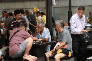 Aging Population Issues: 5 Crucial Problems Affecting Global Society