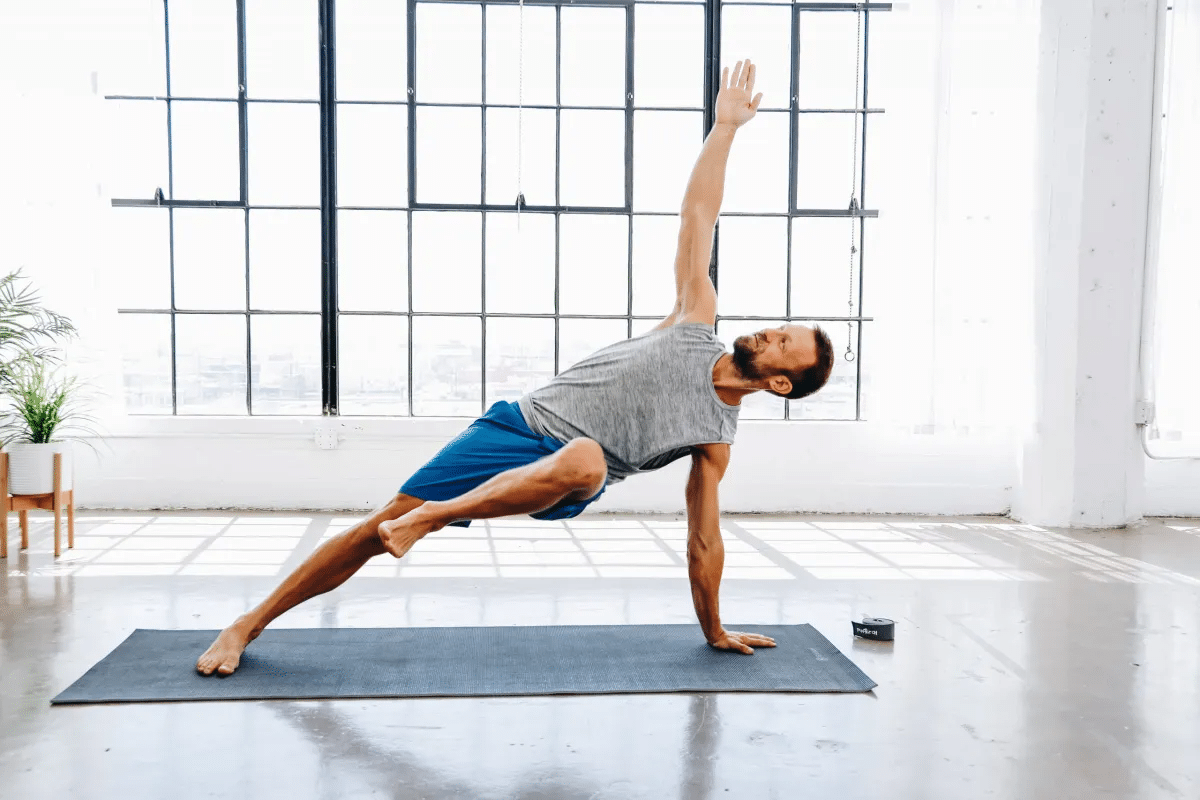 Aerobics for Seniors: Amazing Low Impact Routines Made Easy 3 Aerobics for Seniors: Amazing Low Impact Routines Made Easy