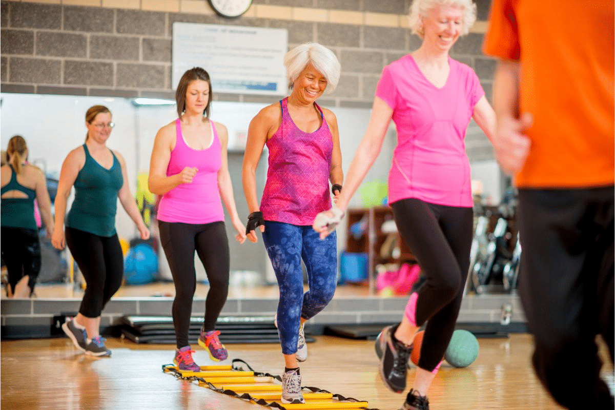 Aerobics for Seniors: Amazing Low Impact Routines Made Easy 1 Aerobics for Seniors: Amazing Low Impact Routines Made Easy