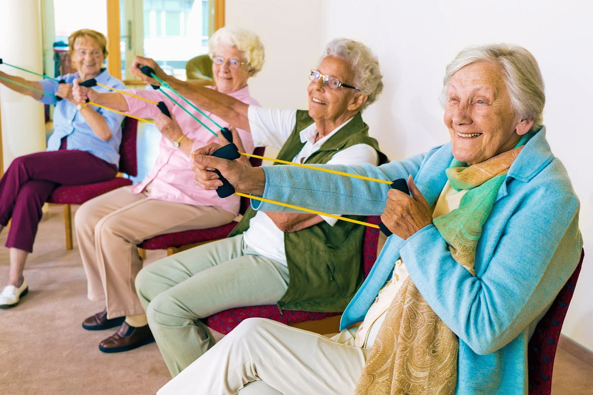 Activities for Seniors in Assisted Living Facilities: 25 Amazing Ideas