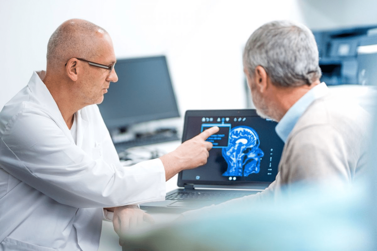 Beta Amyloid Plaques: The Alzheimer's Trigger 2 Beta Amyloid Plaques: The Alzheimer's Trigger