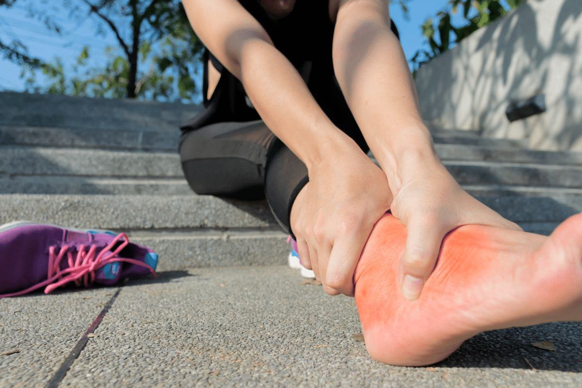 Key How To Treat Arthritic Toes: Relief Guide 3 word image 237508 3 LIV Hospital