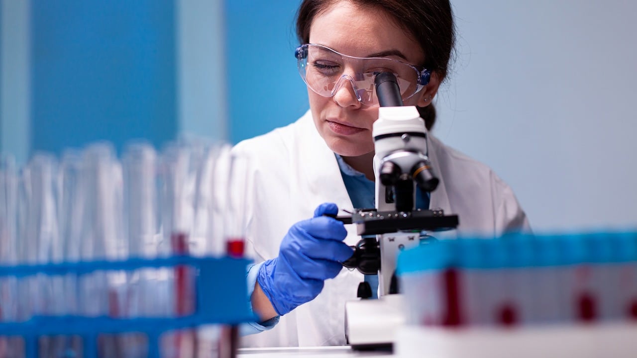 LIV GOLD CANCER SCREENING FOR MEN