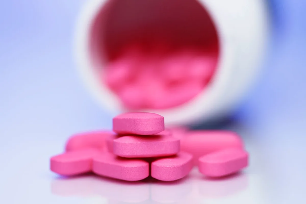 Can Benadryl Help You Sleep? Safety, Dosage, and Side Effects