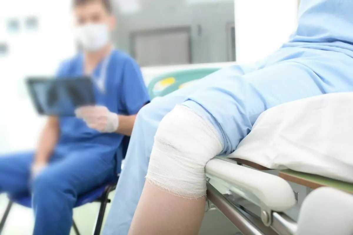 Valuable How To Reduce Swelling After Knee Surgery Effectively 3 Valuable How To Reduce Swelling After Knee Surgery Effectively