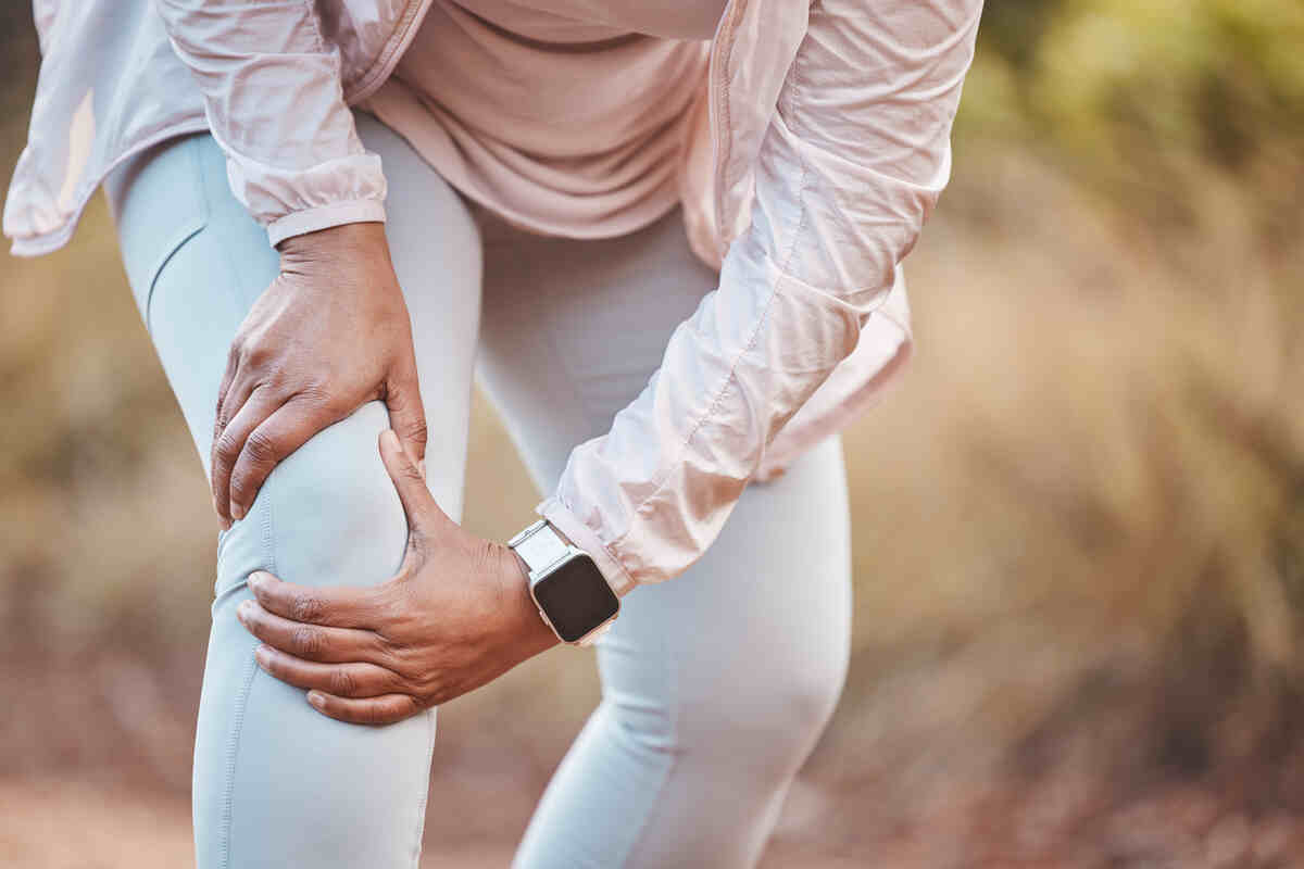 Simple 7 Proven Methods: How To Stop Knee Aches Effectively
