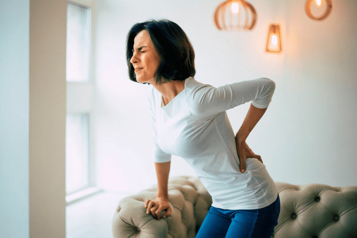 How to Relieve High Back Pain: 10 Stretches 3 How to Relieve High Back Pain: 10 Stretches