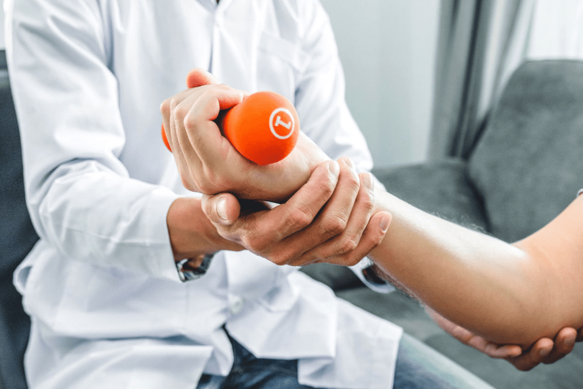 Amazing 7 Best Exercise For Arthritic Hands: Relief & Mobility