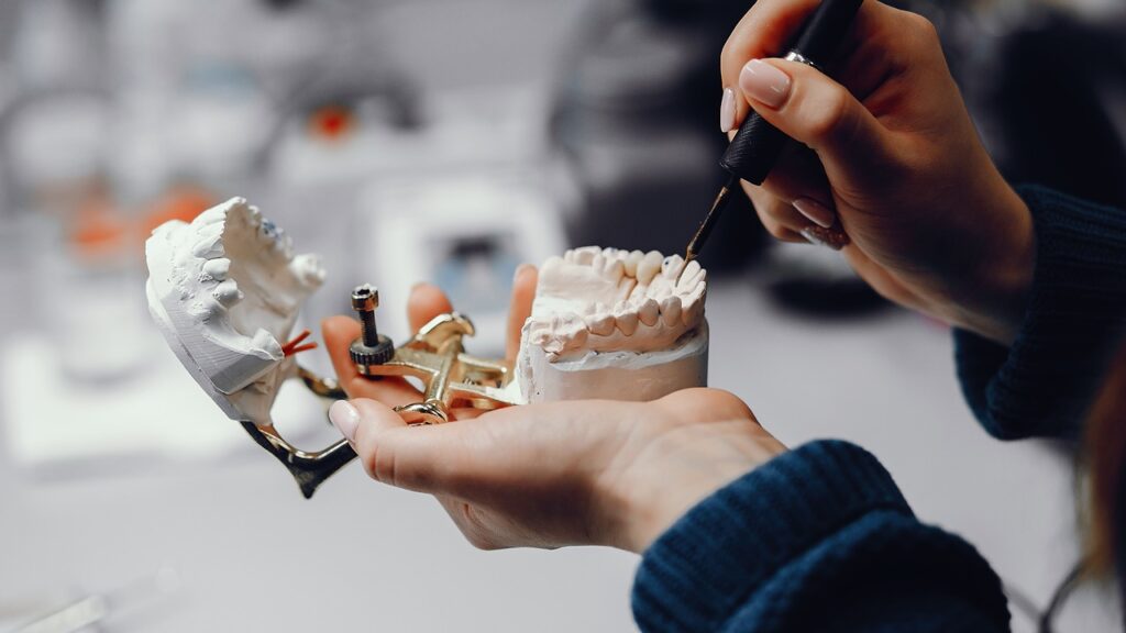 Dental Implants and Dentures: 5 Best Options 2 dental implants and dentures