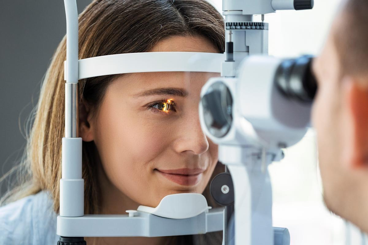 How Does Diabetic Retinopathy Impair Vision and Can It Be Reversed? 2 How Does Diabetic Retinopathy Impair Vision and Can It Be Reversed?