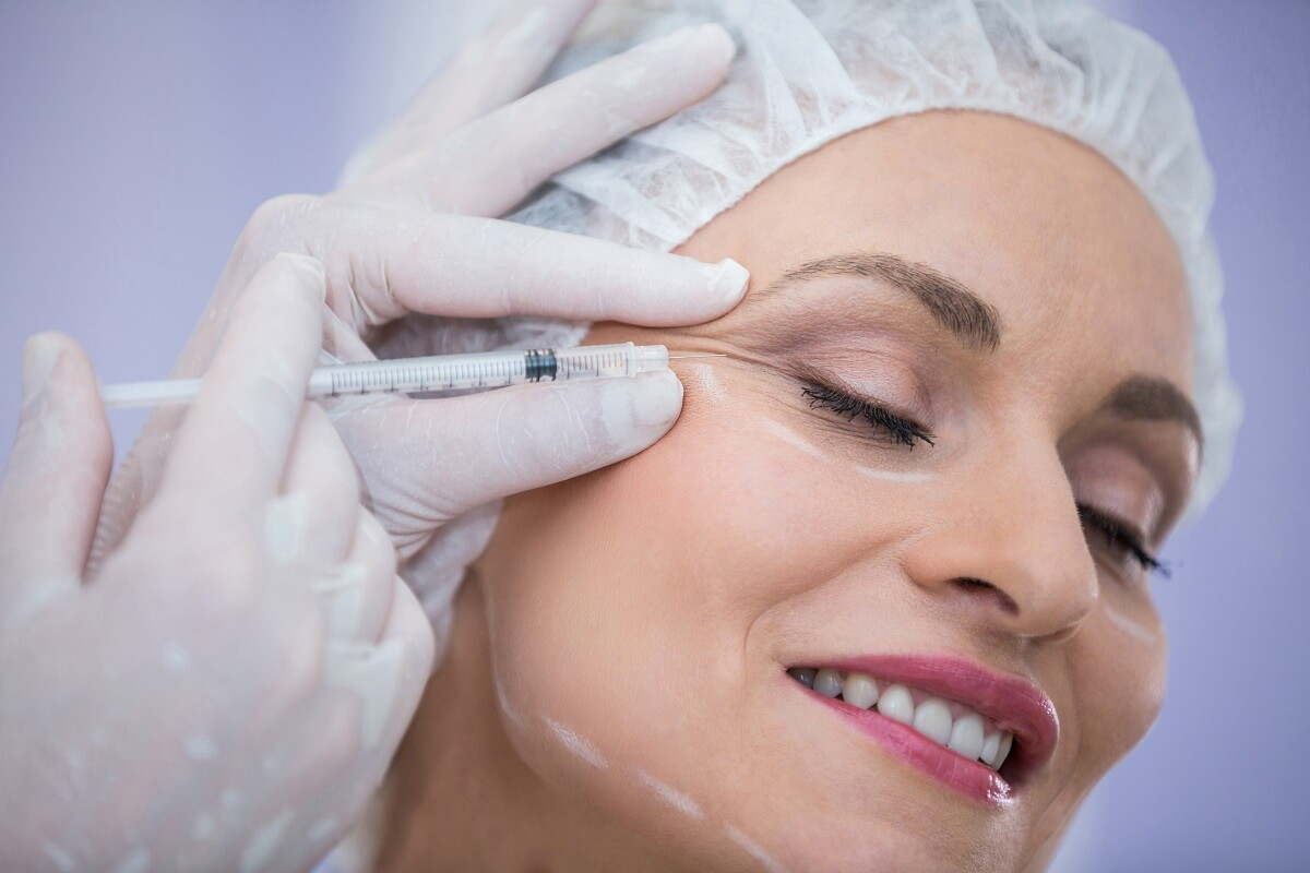 Endoscopic Brow Lift Complications: 5 Dangers