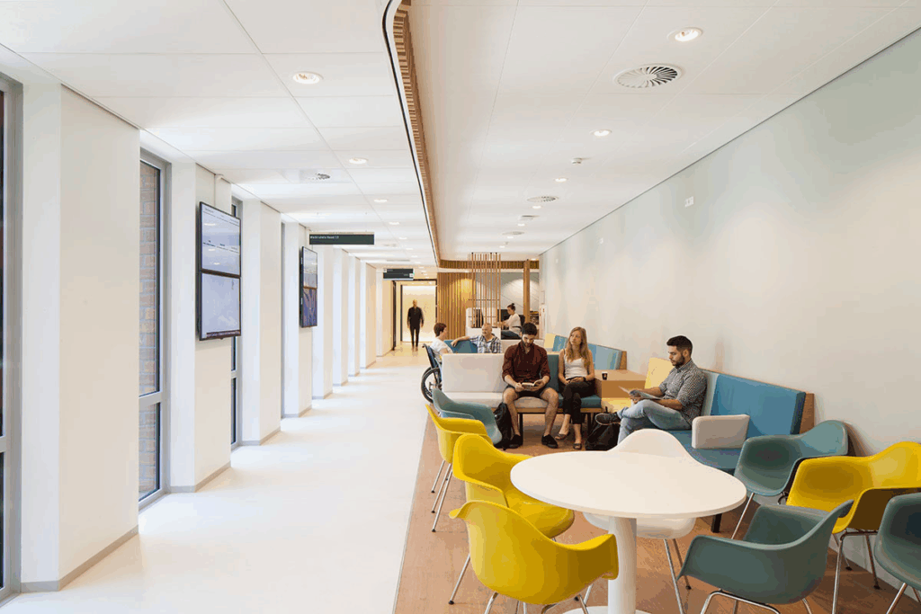 Pain While Intercourse: 7 Causes & Best Fixes 1 Pain While Intercourse: 7 Causes & Best Fixes