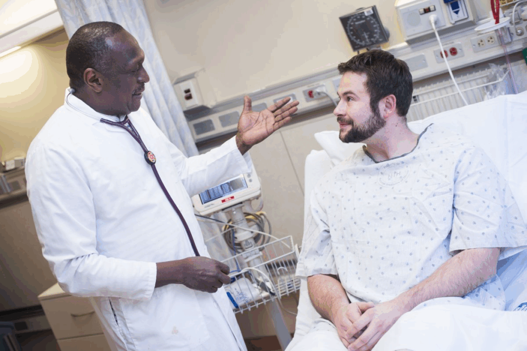 Symptoms of Colon Cancer in Men: 7 Alarming Signs 3 Symptoms of Colon Cancer in Men: 7 Alarming Signs