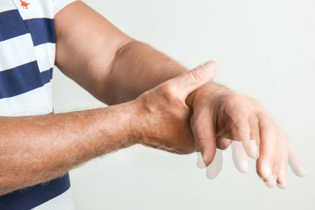 Physiological vs. Pathological Tremor