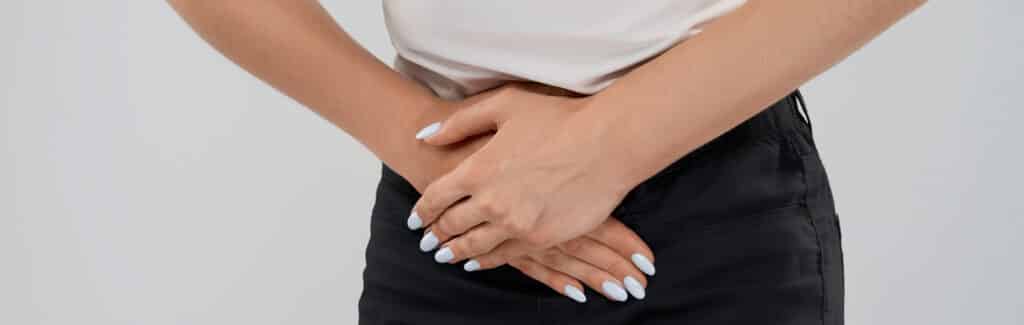 woman suffering from pain lower abdomen 1 LIV Hospital