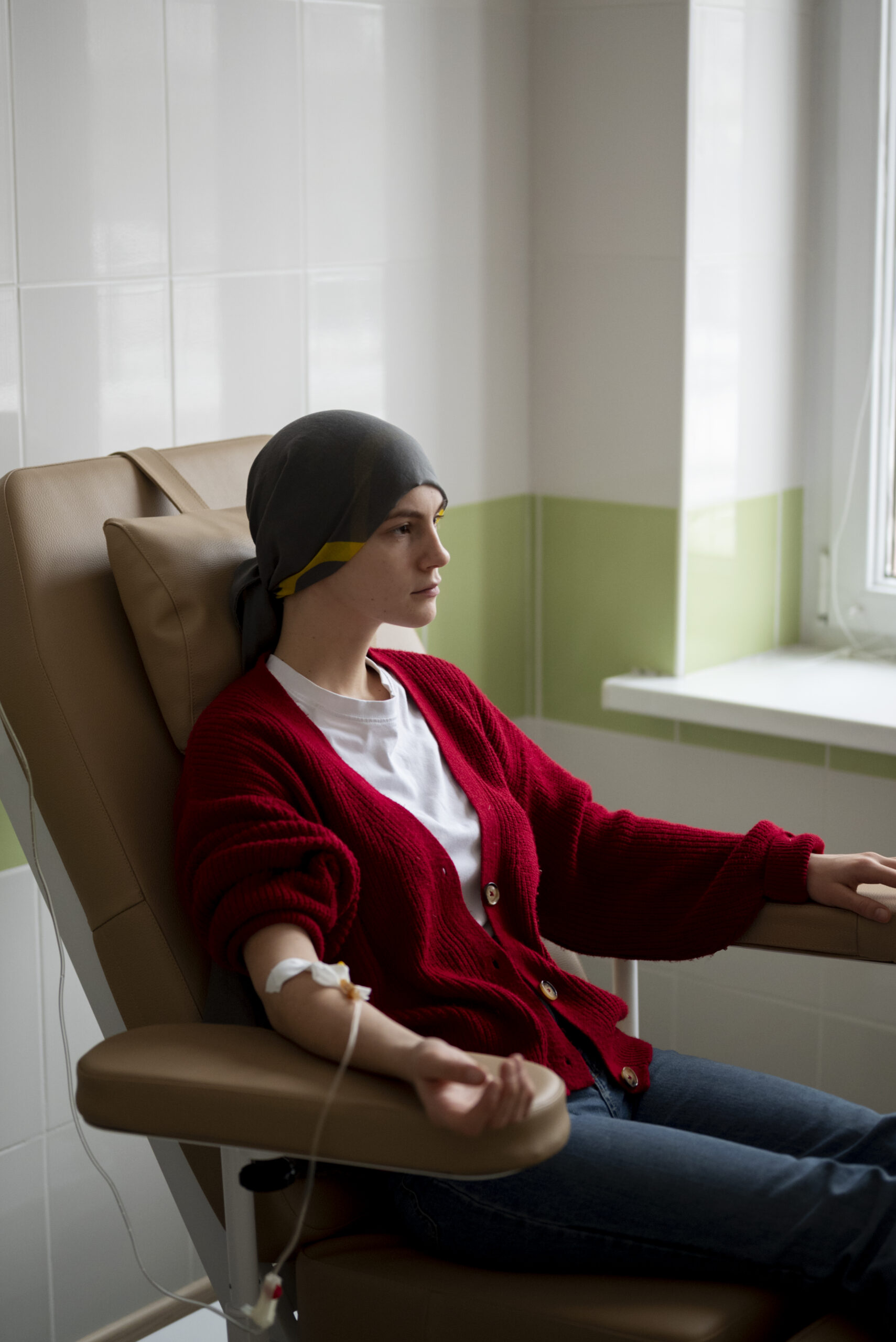 patient getting chemotherapy treatment 5 scaled LIV Hospital