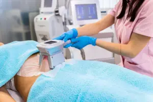 5 Best CoolSculpting Reviews: Real Results & Fat Freezing Benefits