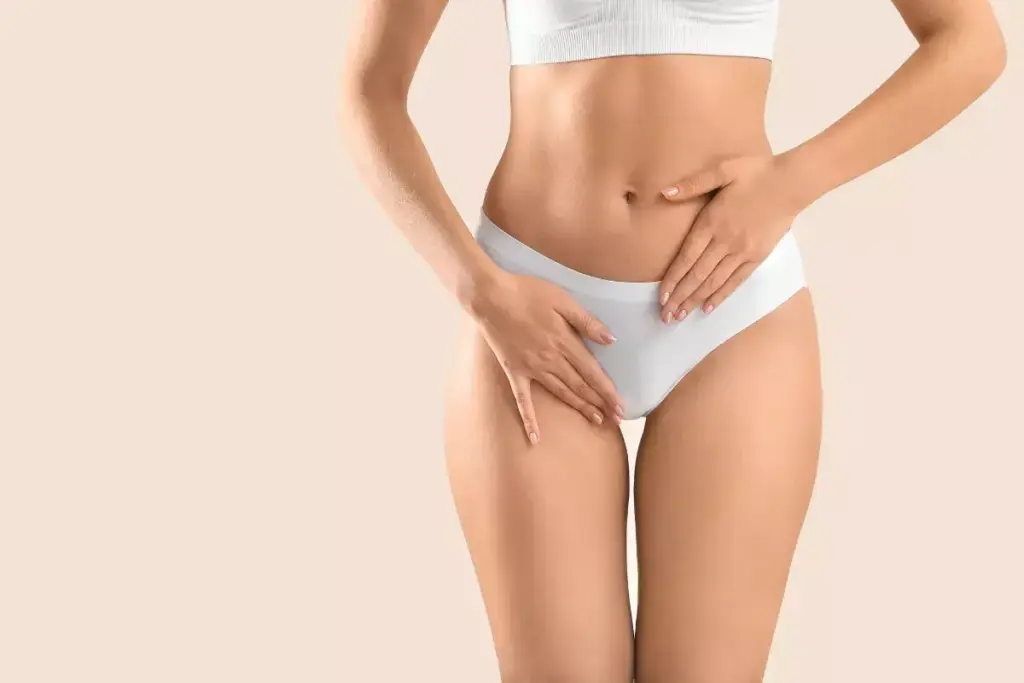 Does Labiaplasty Hurt? Pain Management and Recovery Timeline 2 Does Labiaplasty Hurt? Pain Management and Recovery Timeline