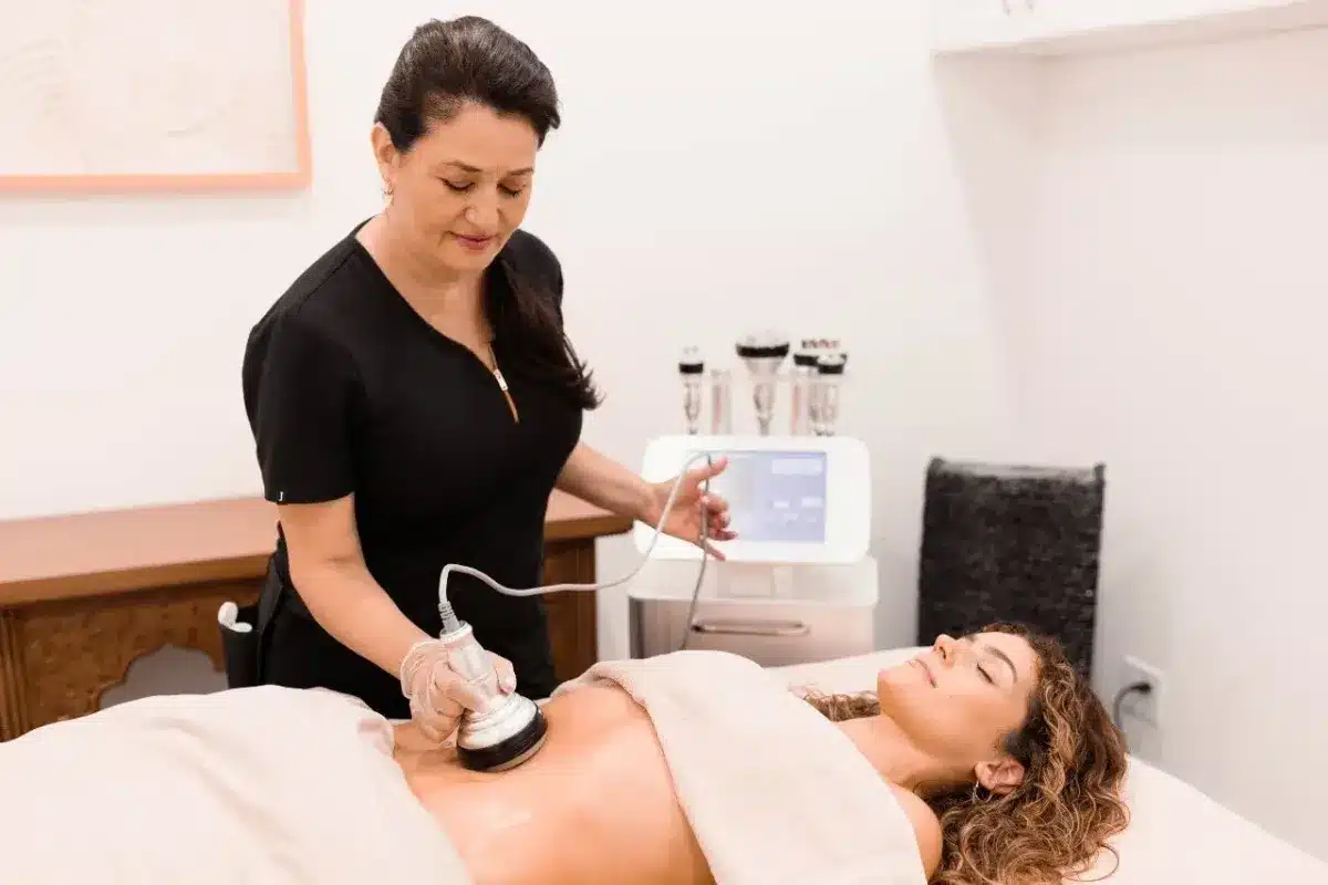 How to Choose the Best Non-Invasive Body Sculpting Machine