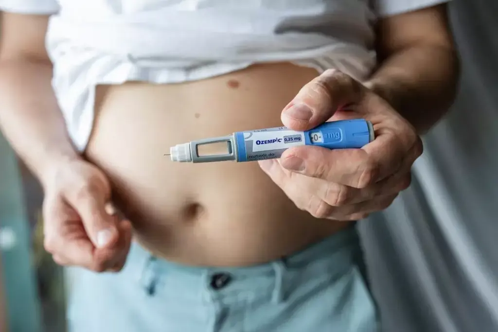How to Use Fat Dissolving Injections for Belly Fat