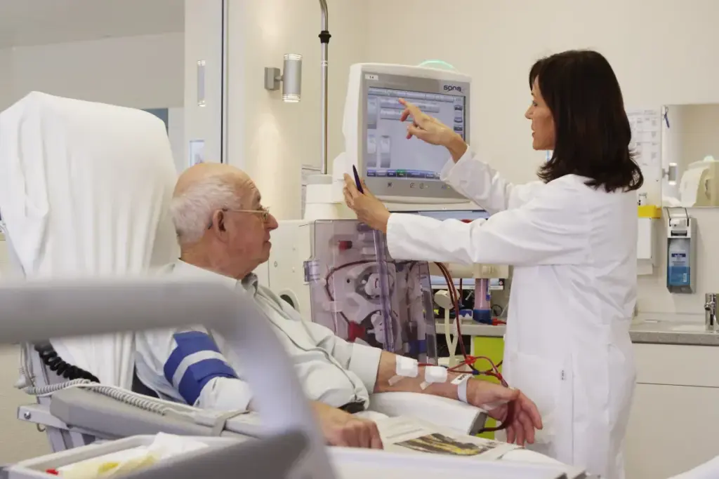 How to Calculate Albumin Creatinine Ratio: Using the Microalbumin Creatinine Ratio Calculator