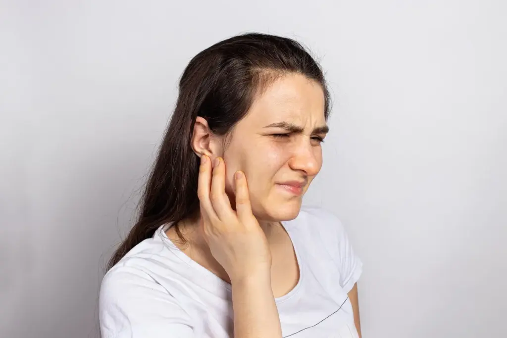 Can an Ear Infection Cause Headache? Ear Infection Symptoms
