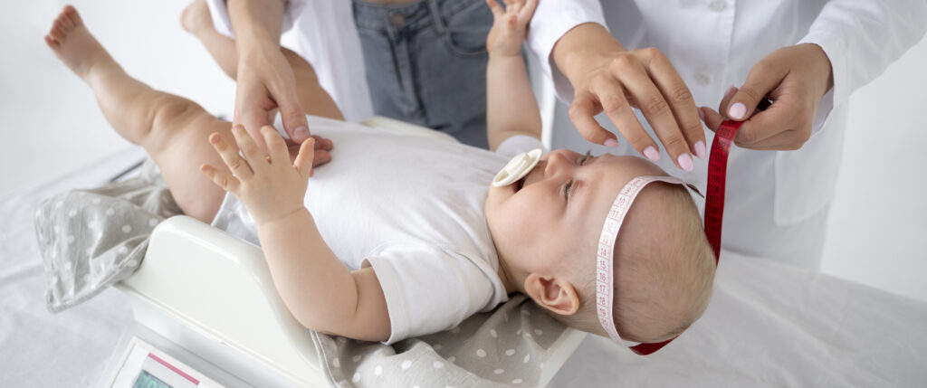 adult taking care baby weight 1 LIV Hospital