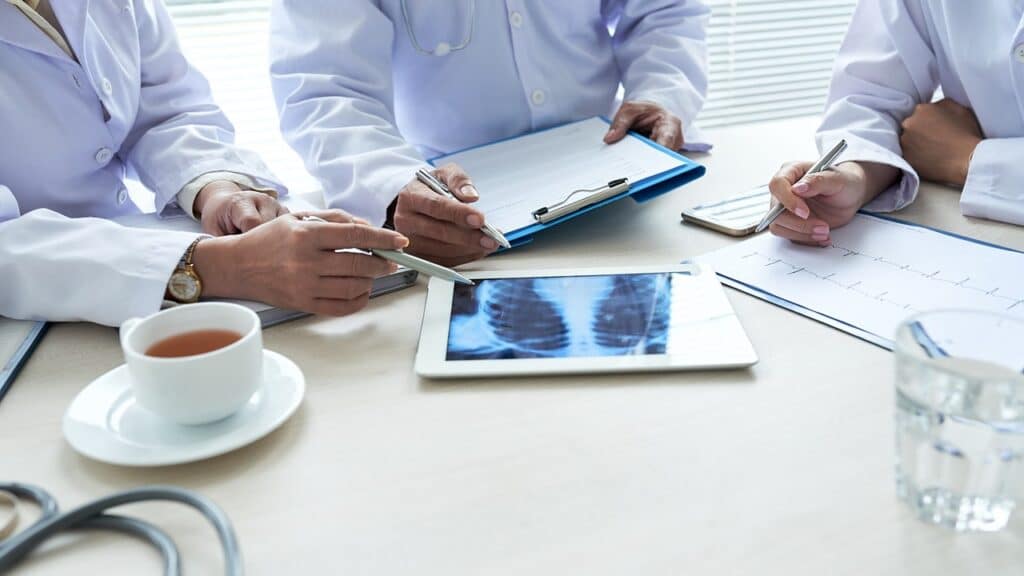 three cropped doctors analyzing chest x ray digital pad yt thumbnail 1280 720 LIV Hospital