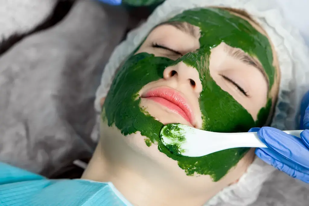 Key What Is An Algae Peel (Algae Peel)?