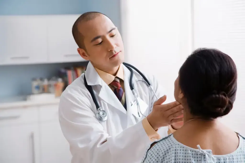 Hoarseness Doctor: Best Warning Sign Tip
