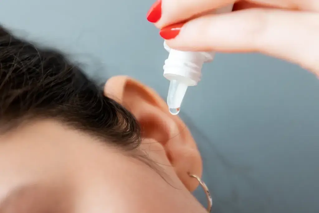 Adult Ear Infection Causes: When to Go to the ER for an Ear Infection
