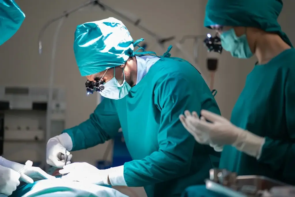 Sternotomy: Are Wires Permanent? Critical Info