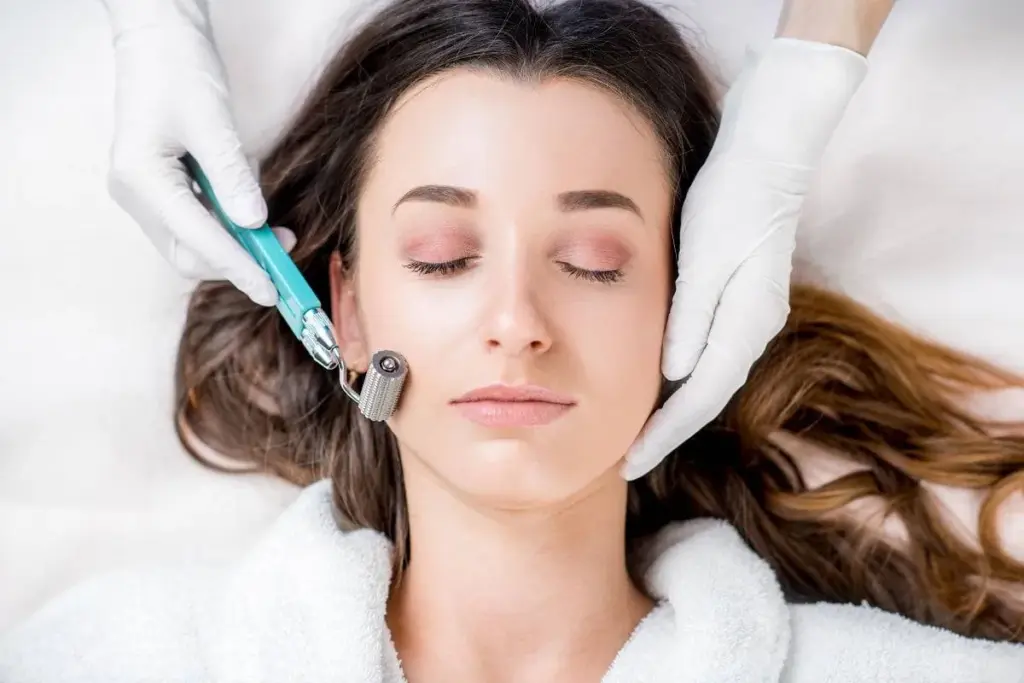Fascinating What Does Microneedling Actually Do For Your Skin? 2 Fascinating What Does Microneedling Actually Do For Your Skin?