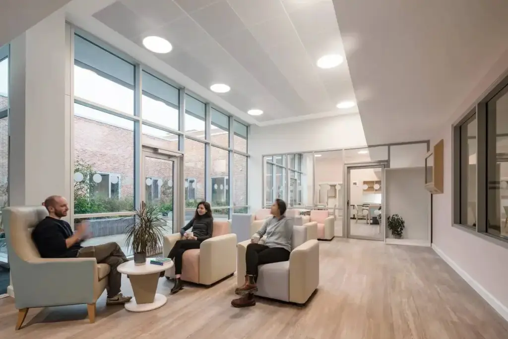 image 3 642 LIV Hospital