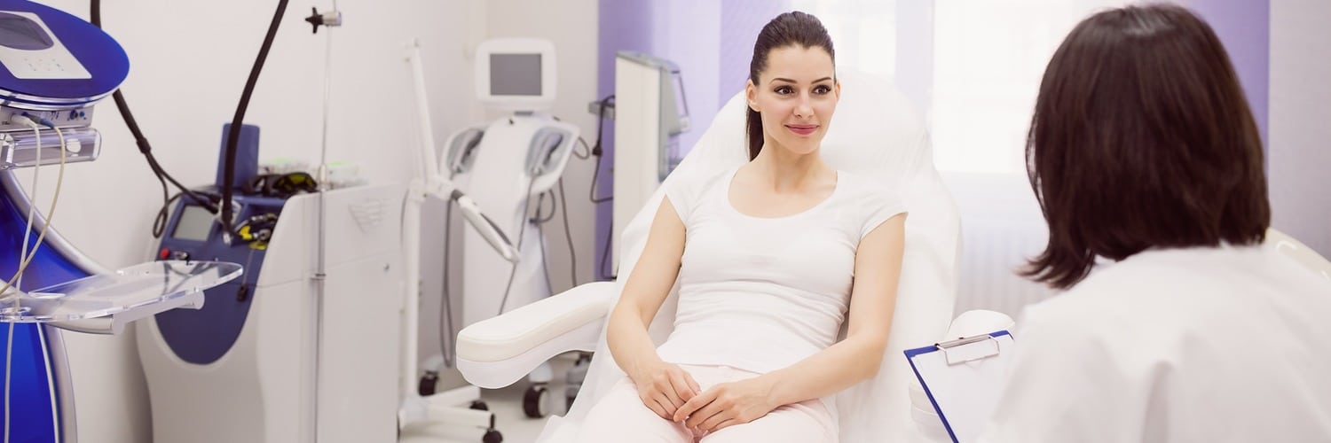 dermatologist female patient interacting with each other x banner 1500 500 LIV Hospital