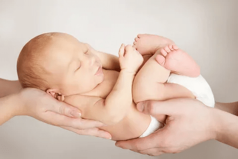 Holding Newborn Period: Myth or Fact?