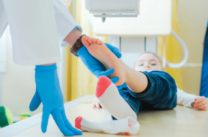 Pediatric Orthopedist: Best Bone Doctor 2 Pediatric Orthopedist: Best Bone Doctor