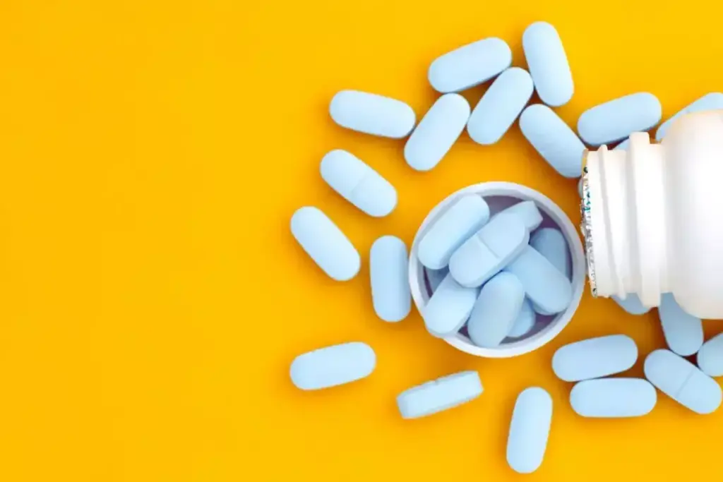 How to Use Adderall Safely With Bipolar Disorder