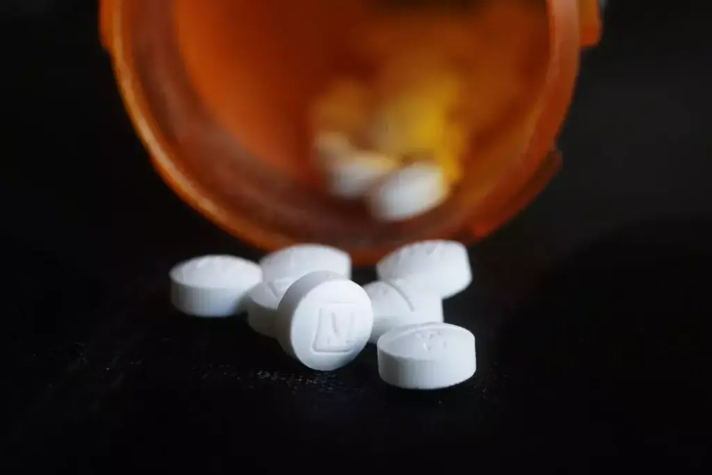 Why Is Oxycodone So Addictive and How Does It Affect Your Body? 2 Why Is Oxycodone So Addictive and How Does It Affect Your Body?