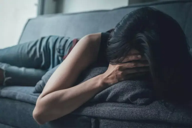 How to Stop Panic Attacks at Night: 5 Proven Strategies