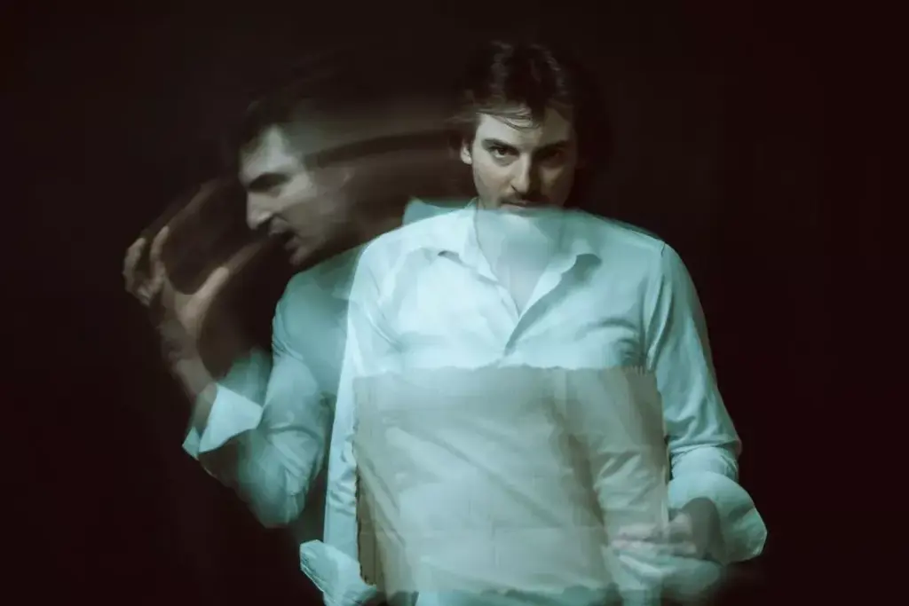 15 Warning Signs of Mental Health Problems You Shouldn't Ignore