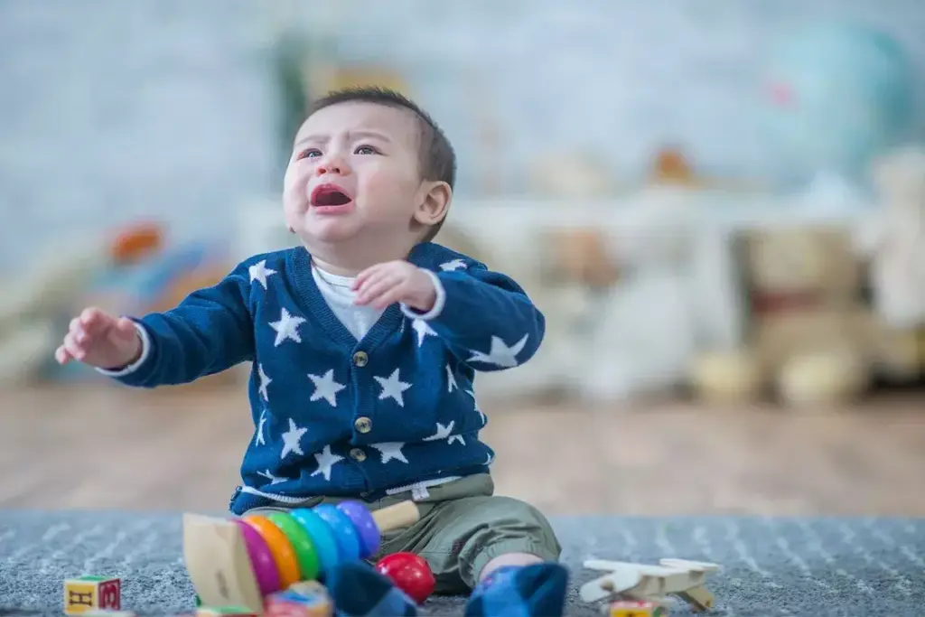 When Does Separation Anxiety Start in Babies and Toddlers? 3 When Does Separation Anxiety Start in Babies and Toddlers?