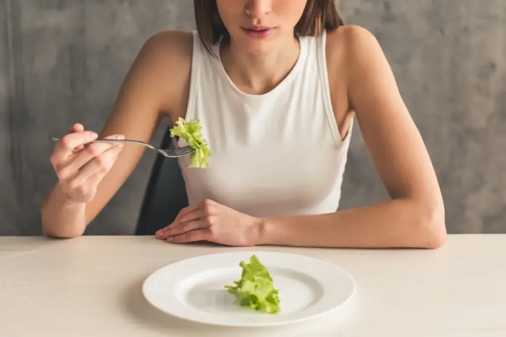 5 Key Signs of Orthorexia Nervosa: Symptoms & Treatment